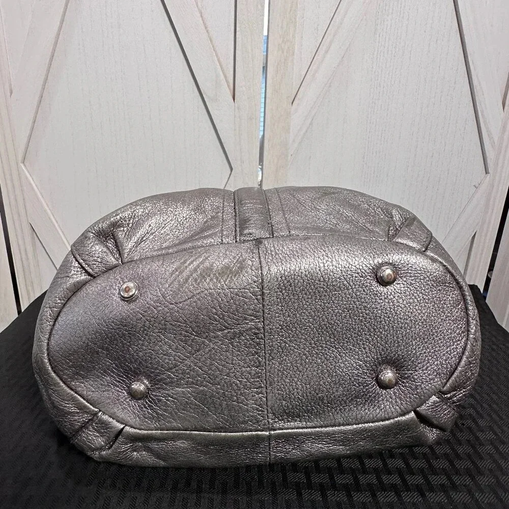 B Makowsky Metallic Pewter Alice Shopper